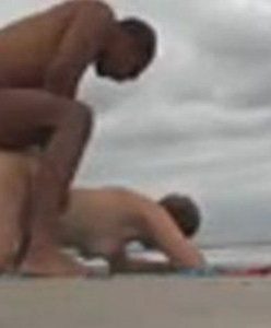 Sexo na Praia com Amiga Gostosa