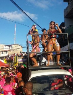 Gostosas Peladas no Carnaval da Bahia