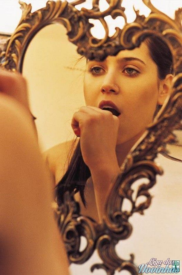 mel-lisboa-nua-pelada-na-revista-playboy-24-16