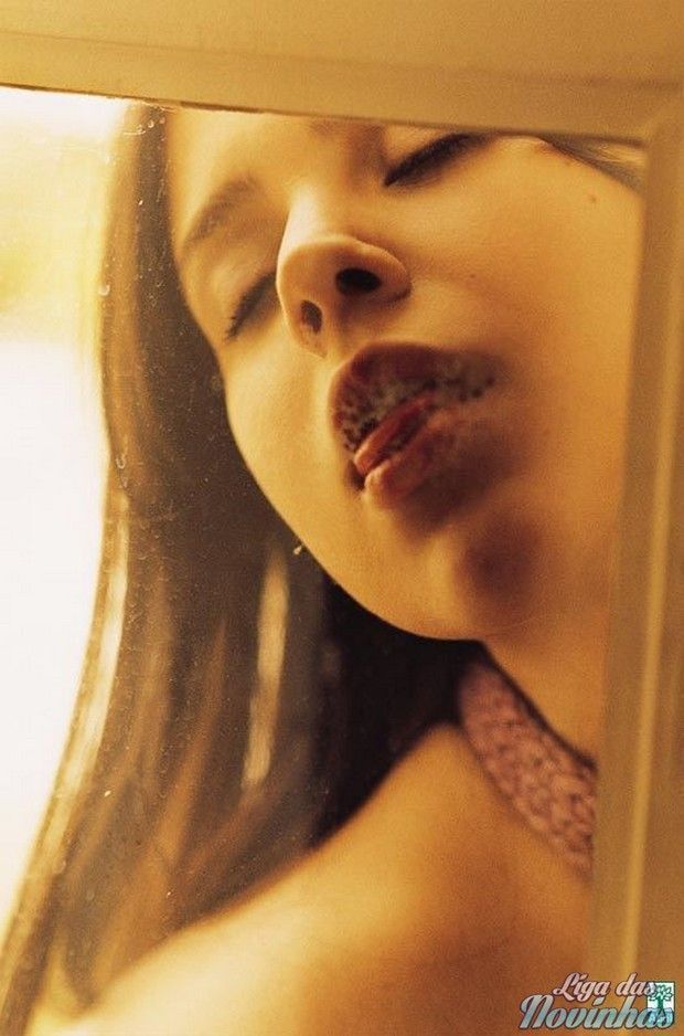 mel-lisboa-nua-pelada-na-revista-playboy-24-4