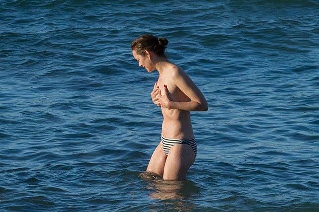 marion-cotillard-fazendo-topless-15