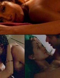 Camila Pitanga nua pelada em cenas de sexo