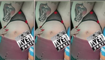 Abbyperlera usando calcinha preta transparente
