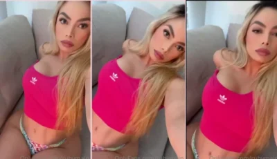 Ruby Main onlyfans da peituda sexy no sofá