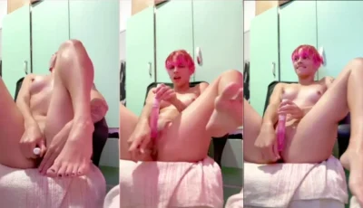 Lulu_ caiu na net em video masturbando a buceta