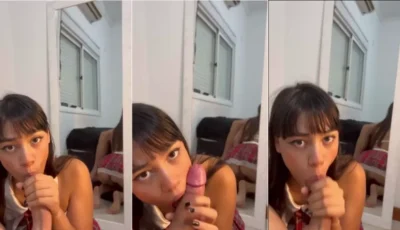 Perfeitinha mayumipks chupando o pau duro