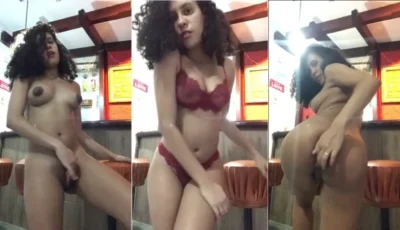 Larissa Duque safada de bunda grande e lingerie vermelha