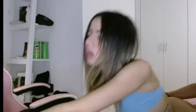 Ninfa Japa dando a xoxota com gosto