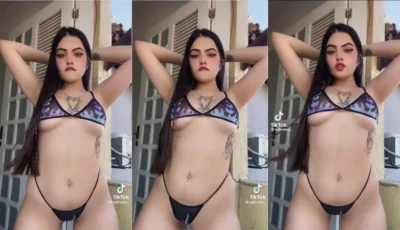 Tiktoker Safira só de biquíni provocando
