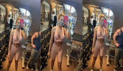 Melissa Lameira famosa loira com celular se filmando