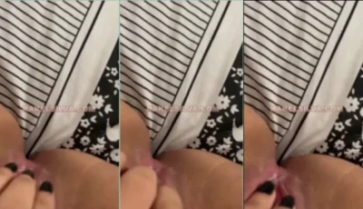Rakel Silva batendo siririca gostosa