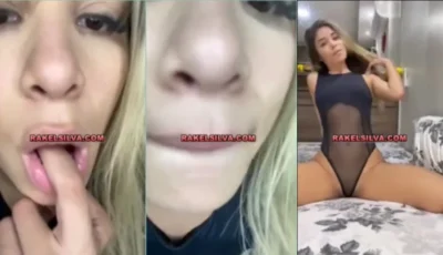 Rakel Silva se exibindo com dedo na boca e carinha de safada